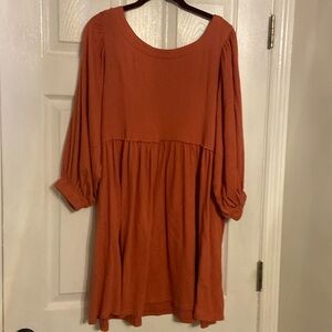 Boutique Dress, Size M, Puff sleeves Peachy Color